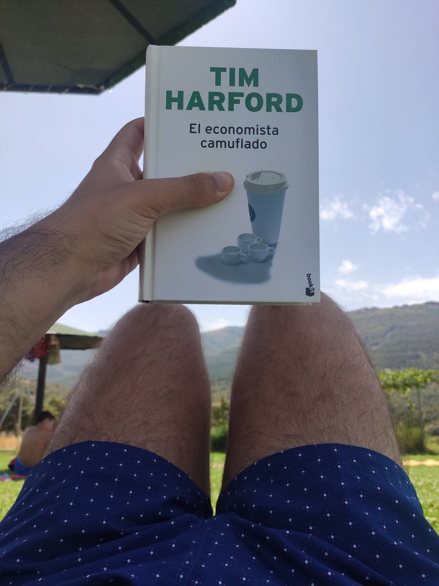 alarce10's tweet photo. The Undercover Economist
#TimHarford
#TheUndercoverEconomist https://t.co/SJqoeA3Erb