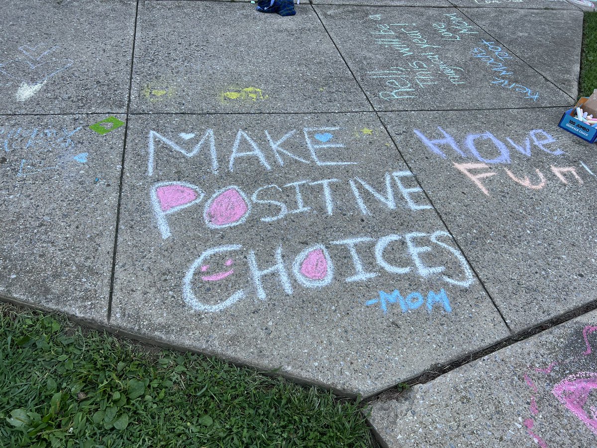 Brian Schiffer (@schifferb) on Twitter photo Chalking in our 6th graders! Can’t wait to see their faces tomorrow when they are greeted by personal messages from their families!!! <a href="/BaltCoPS/">Baltimore County Public Schools</a> <a href="/FMS_BCPS/">Franklin Middle BCPS</a> <a href="/JameeEspinoza/">Jamee Espinoza</a> <a href="/FMSDragonsPTA/">Frankin Middle PTA</a> Chalking in our 6th graders! Can’t wait to see their faces tomorrow when they are greeted by personal messages from their families!!! <a href="/BaltCoPS/">Baltimore County Public Schools</a> <a href="/FMS_BCPS/">Franklin Middle BCPS</a> <a href="/JameeEspinoza/">Jamee Espinoza</a> <a href="/FMSDragonsPTA/">Frankin Middle PTA</a>
