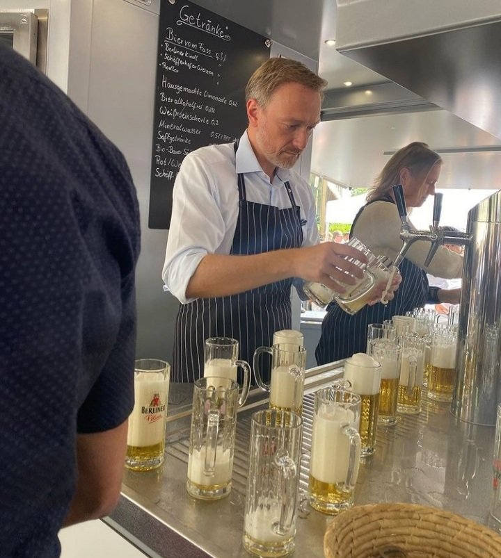 Julian Bondarenko on Twitter