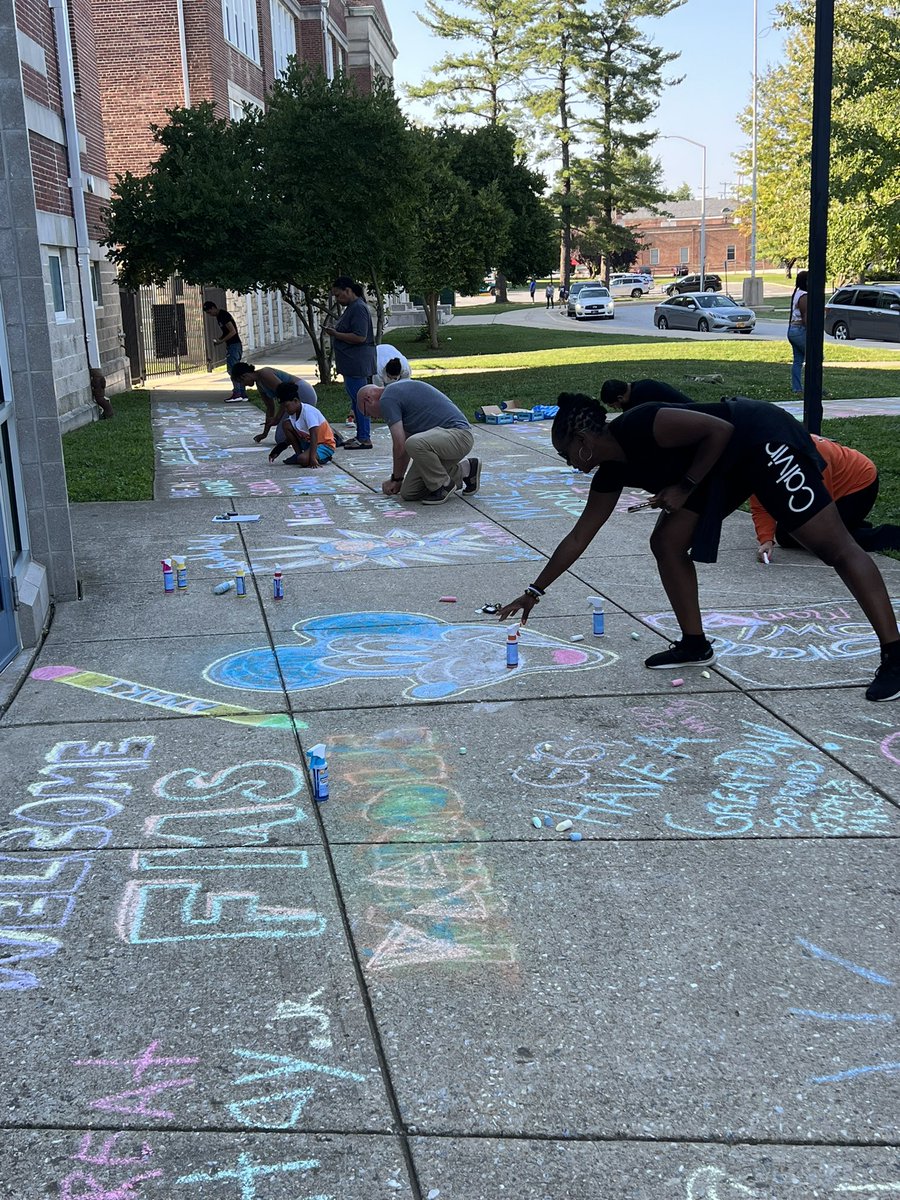 FMS_BCPS's tweet photo. We got us some artists this year!!! https://t.co/1zw56NHC9w