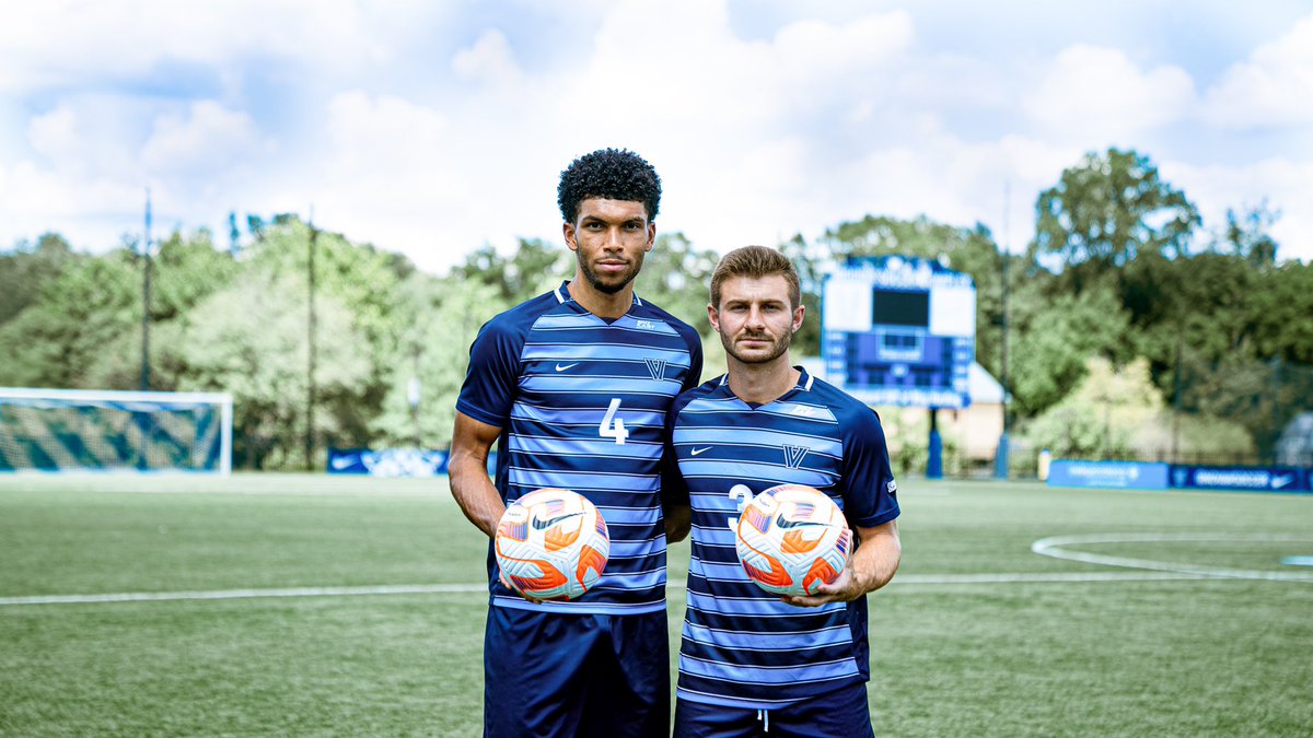 🚨YOUR 2022 CAPTAINS🚨
#gonova✌️