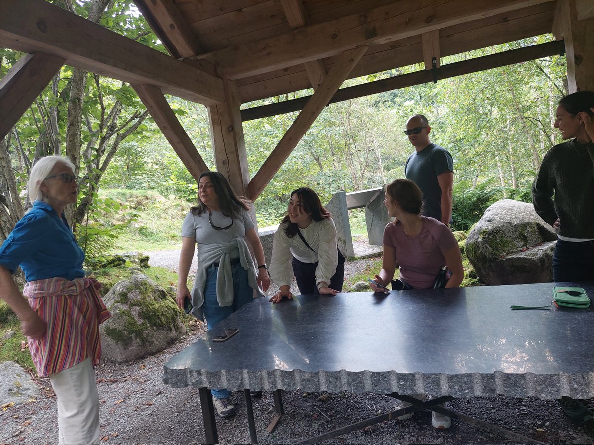 Frida_SH's tweet photo. So far very happy with inviting the #IODP #Exp382 #IcebergAlley scientists to Rosendal, Norway for our post-cruise meeting. Great discussion, beautiful barony, mountains, rock park, weather and people https://t.co/fhcmS1JiJK