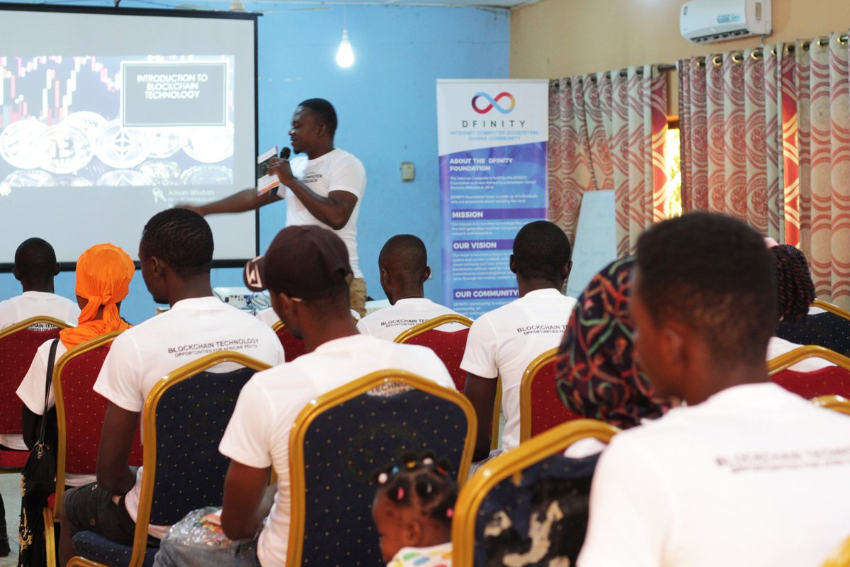 cteil_gh's tweet photo. Hi #DFINITY community..Ghana Dfinity team had a great event over the weekend in the city of Damongo where we Educated the youth about blockchain, the ICP ecosystem and the opportunities available 😊... thanks @cteil_gh @DfDfinity @giulia_guizza @ICPSquad https://t.co/pxxTeDSvgC