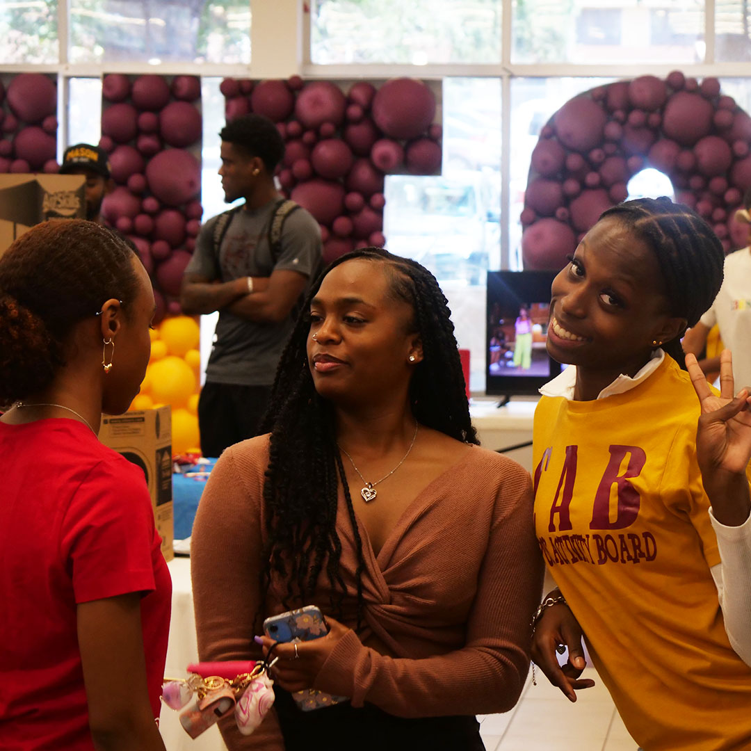 HustonTillotson's tweet photo. #fRAMily, today's RSO fair was legendary! Thank you Mighty HT RAMS for stopping by our Davage-Durden Student Union to support and promote all of our amazing student orgs on campus! #WeArefRAMily #HTWW22 #TheTimeToBeARamIsNow https://t.co/vIrJfccaFL