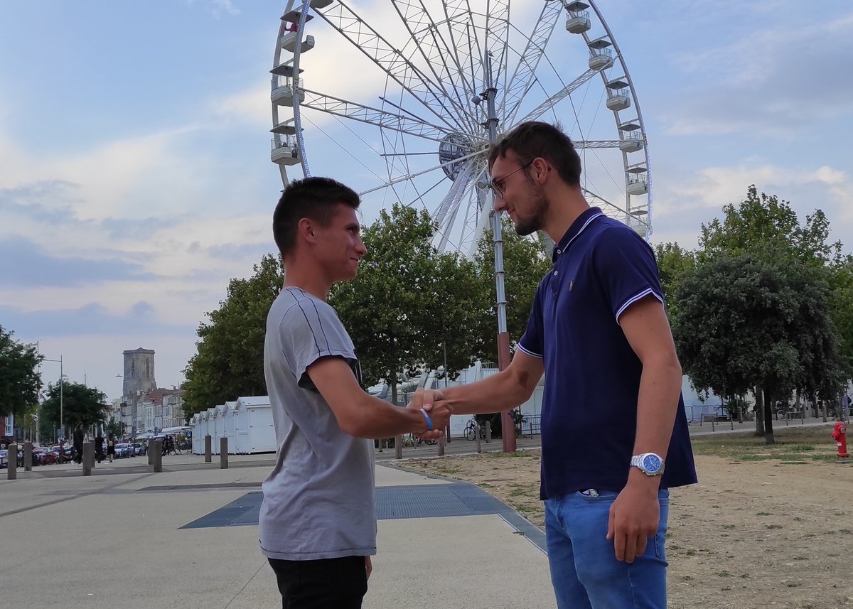 Ultinezia1's tweet photo. On vous a fait attendre, on lesait mais la c'est une grande news!
@Niivak1 revient parmi nous, et devient le Manager du Roster Eva de l'Ultinezia❤️
Il est accompagné de ces joueurs:
BLK
Dockyz
HediKB
Un Grand Merci à eux
Et du très lourd arrive, ils sont en train de se train 🤭 https://t.co/03DyjM2aY5