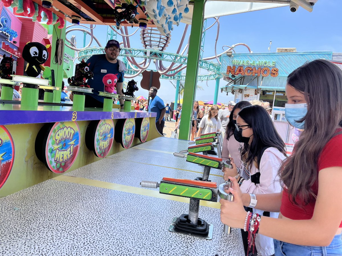 YESscholars's tweet photo. Rising 8th graders from YES LA recently completed our two-week in-house summer program! The program prepares scholars for the academic rigors of competitive high schools and provides exposure to new places, people, and ideas to increase cultural awareness. https://t.co/xVXkE3VbyI