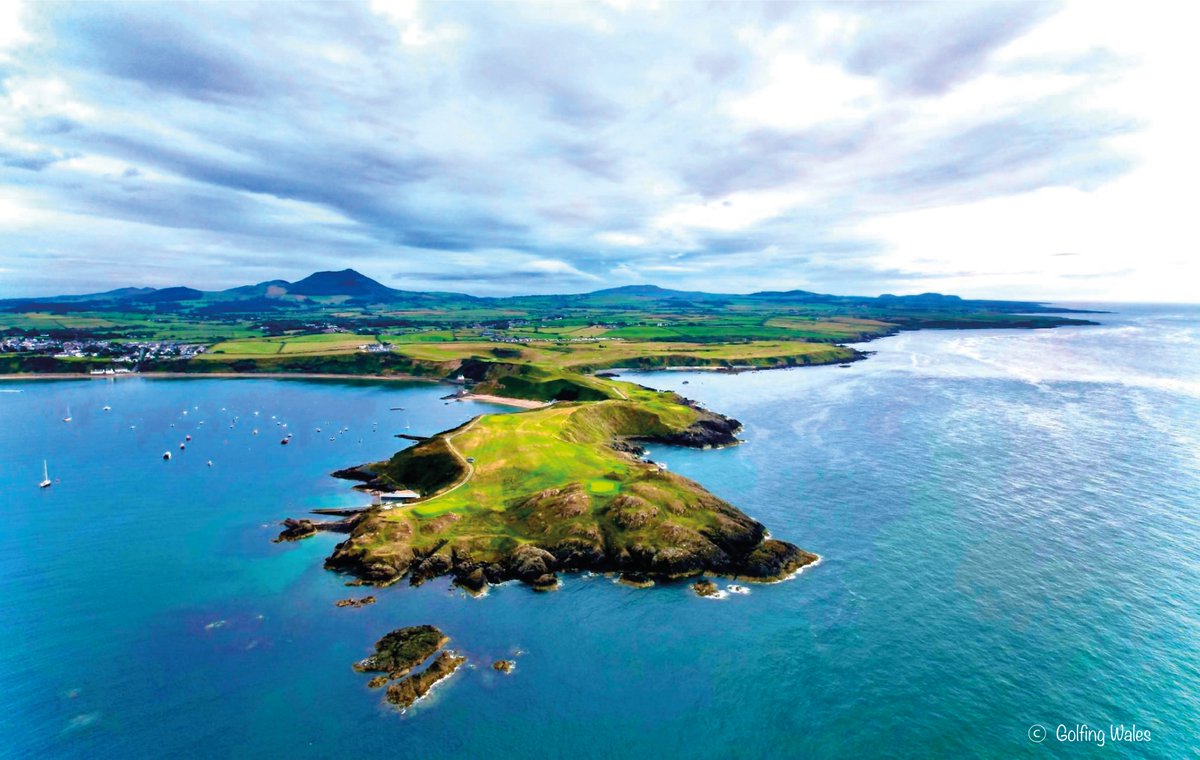 golfingwales's tweet photo. Got the drone up today.... can anyone guess the course?!
Wedi codi'r drôn heddiw.... all unrhyw un ddyfalu'r cwrs?!
#Ansbaradigaethus #DronePhotogrpahy #JustLearning #Cymru #Wales #Nefyn #NorthWales #Golf #CaruCymru #LoveWales https://t.co/fiF7AYtf54