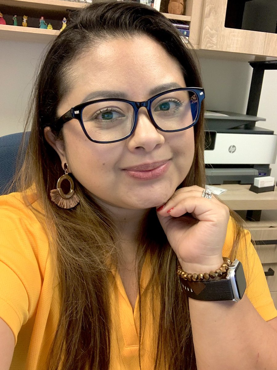 lorely_deleon83's tweet photo. Another productive day at work! #lovewhatyoudo #nonprofitlife #marketingstrategies https://t.co/WtBTgif1CH