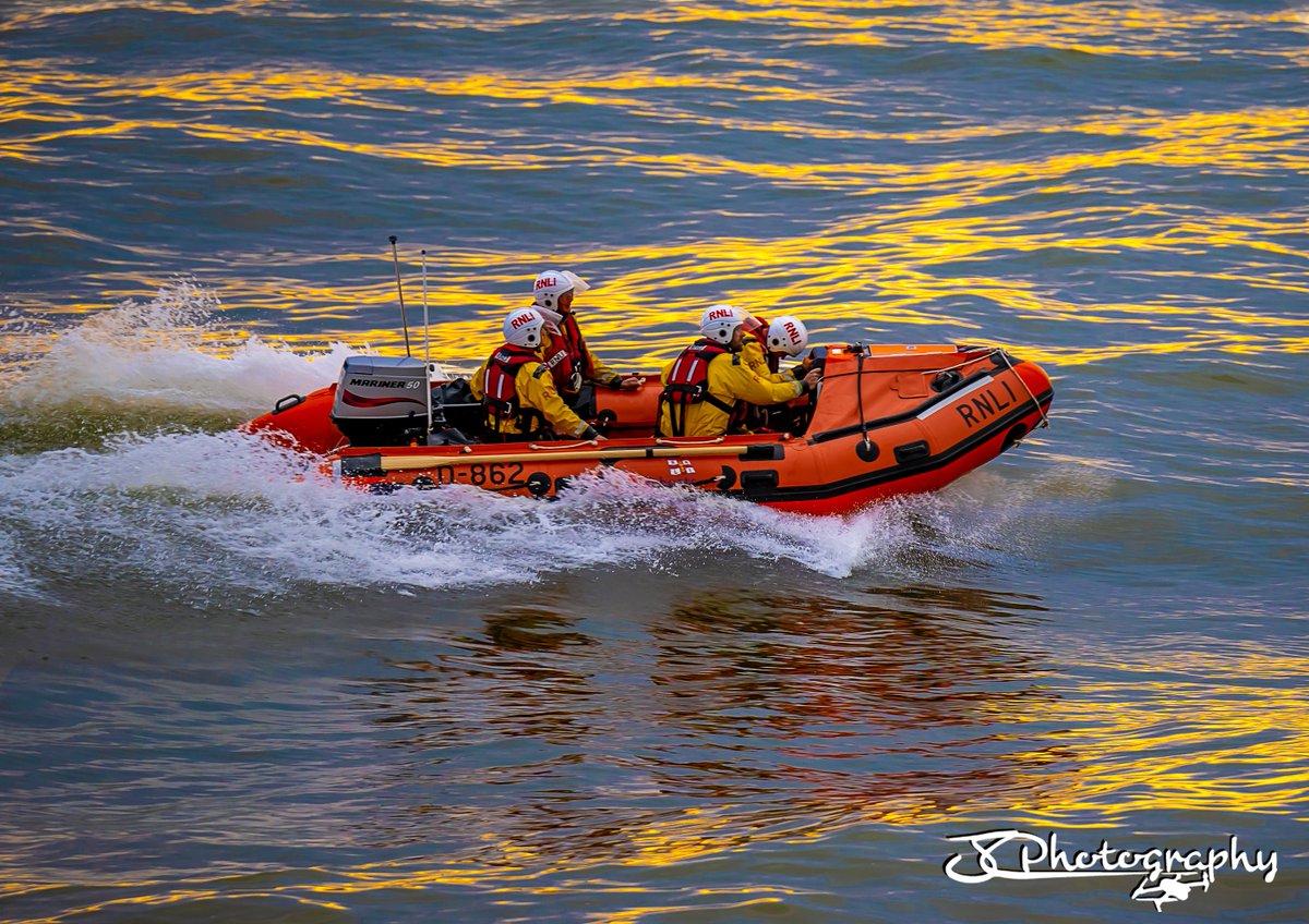 Blackpool's RNLI team.
<a href="/RNLI/">RNLI</a> <a href="/outonashout/">RNLI: Out On A Shout</a> <a href="/RNLIBlackpool/">RNLI Blackpool</a> <a href="/visitBlackpool/">VisitBlackpool</a> <a href="/InsiderBkpl/">Insider Blackpool</a> <a href="/LiveLancs/">Lancs Live</a>
 
#RNLI #Blackpool #Photographylovers #Photography #Photograph #Photographer #Photooftheday #Photos