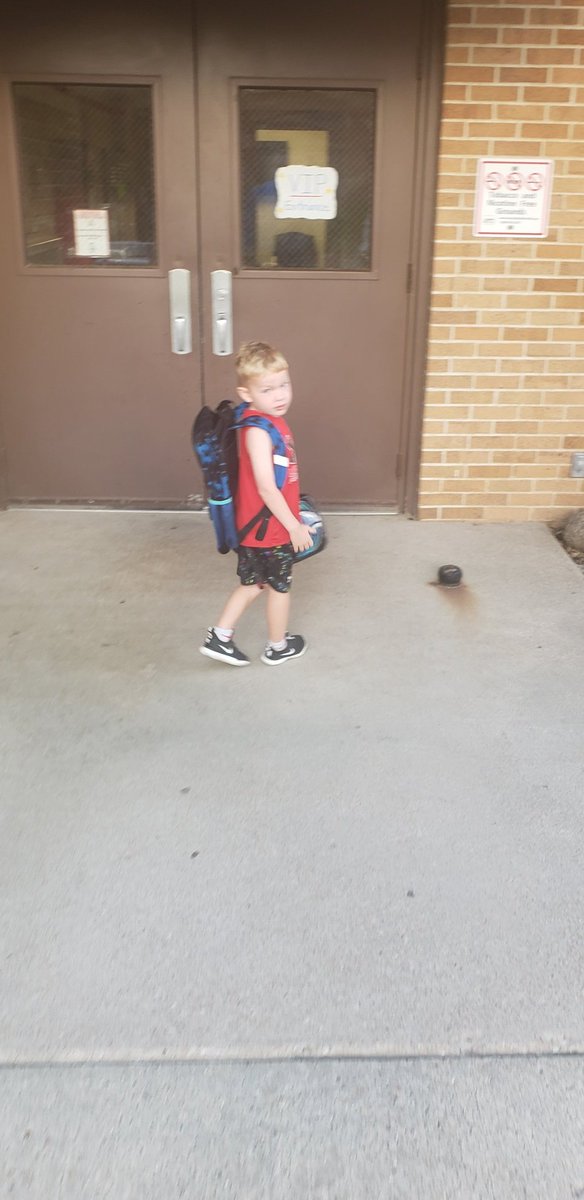 sambrummer's tweet photo. 1st day of Pre school for Max #timeismovingfast https://t.co/h17avdMfeD