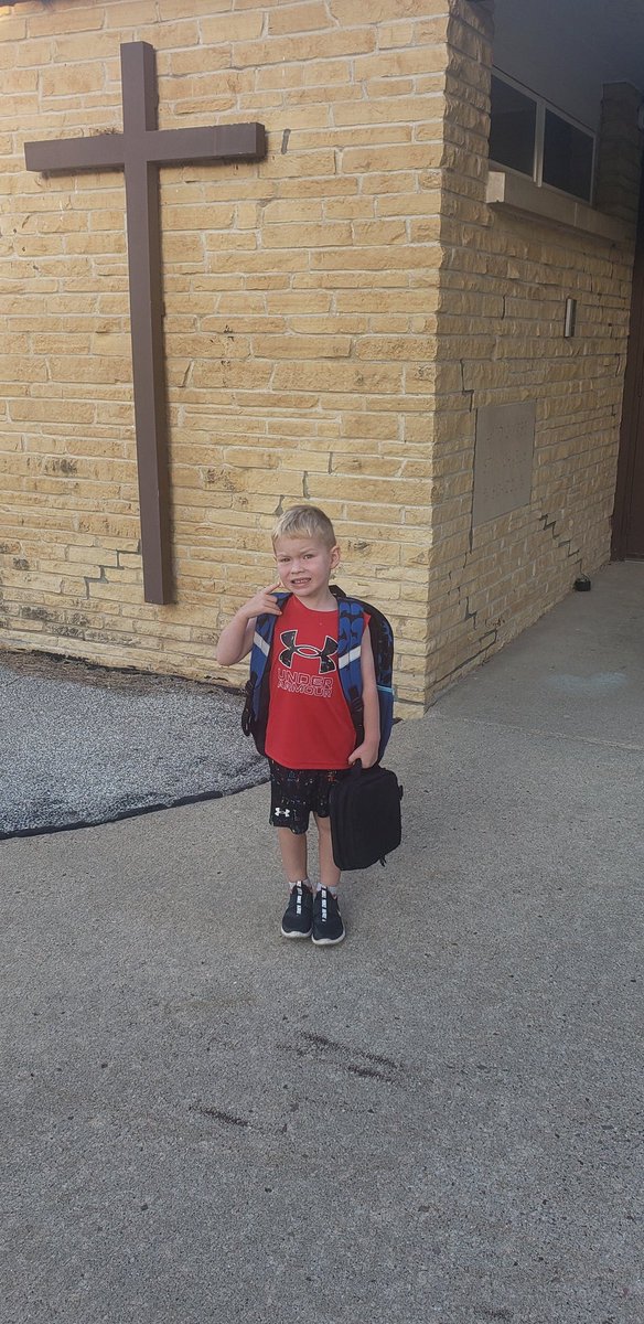 sambrummer's tweet photo. 1st day of Pre school for Max #timeismovingfast https://t.co/h17avdMfeD