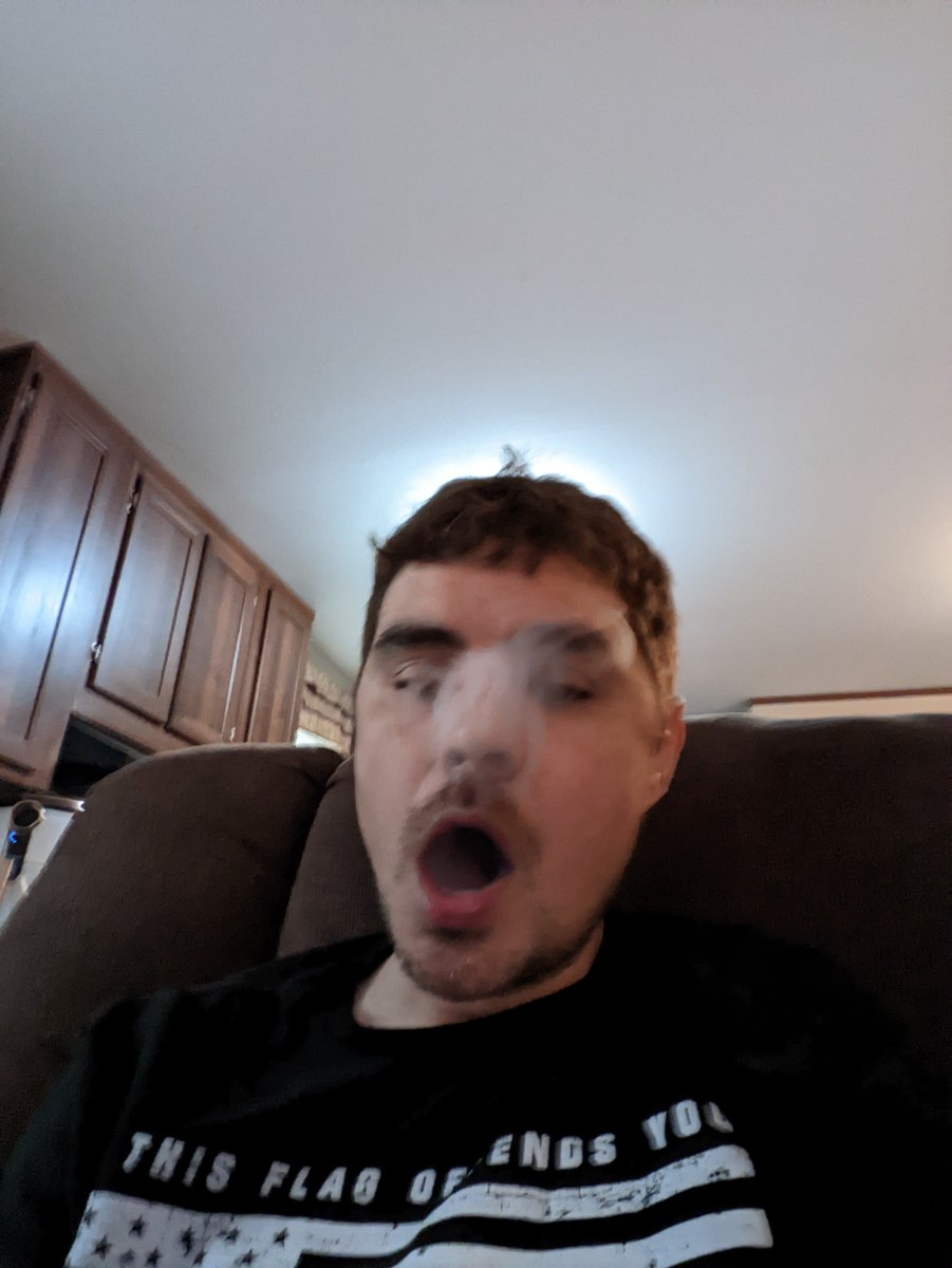 fromthefrost36's tweet photo. It's on my face ๐จ๐๐ฎโ๐จ๐๐
#itmustbetheweed #stonerman #stoned #smokeweed https://t.co/QDYzpLaCjy