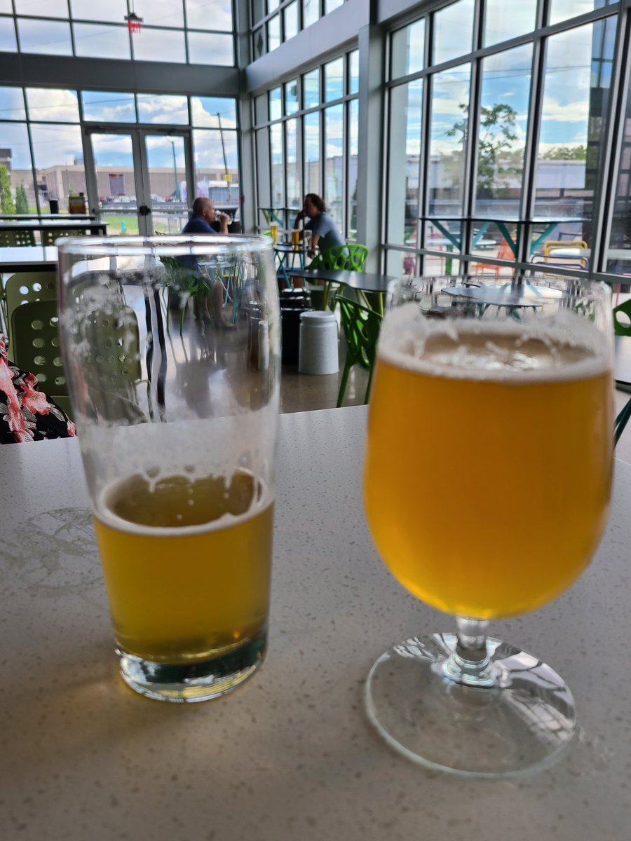 timkennedy11's tweet image. Another day in Memphis..another brewery. One of the best Hazys I've had. #bowecho