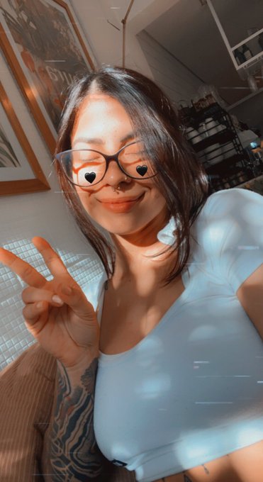 Watch Brypunky's leaked NSFW photo on TwXstars