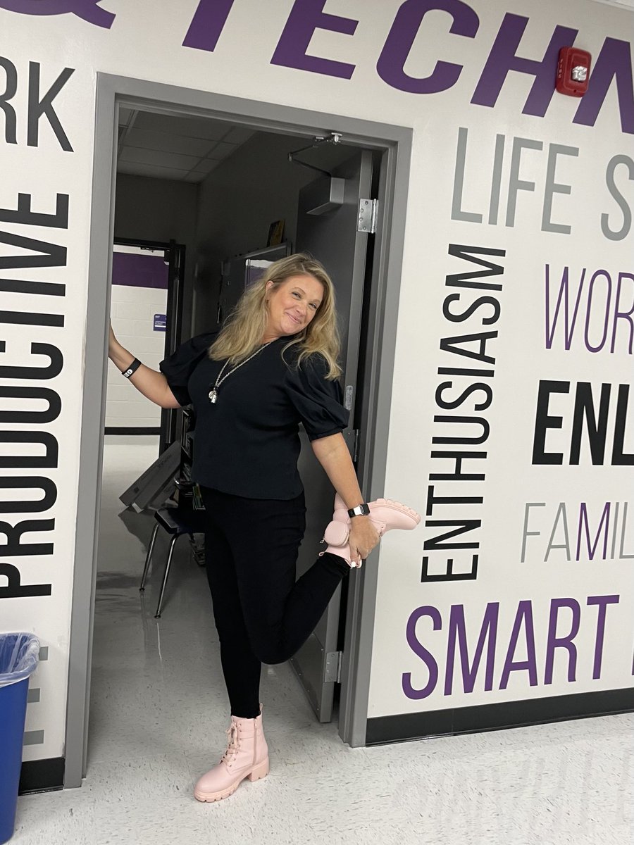 Hopperj1982's tweet photo. Still able to “balance” all things CTE, even at 50! Happy birthday to our fearless leader. #MilanLife ⁦@MilanCTE⁩ ⁦@MilanHSOfficial⁩ ⁦@MSSD_Director⁩ https://t.co/JyoSn4ULzm