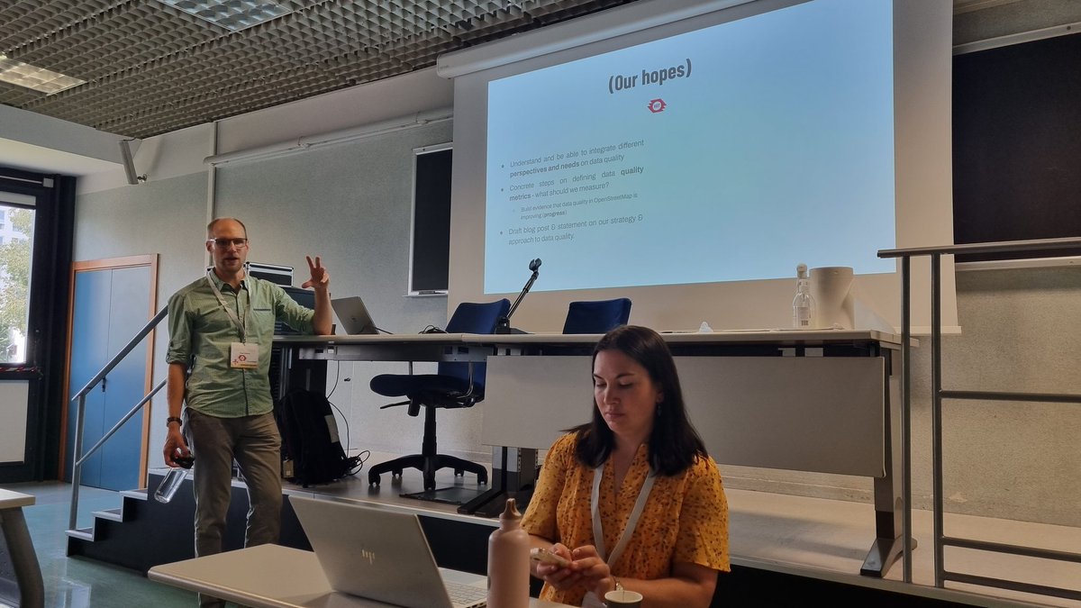 #DataQuality is at the heart of mapping, although we saw different #OSM users define it in various ways. At a <a href="/hotosm/">Humanitarian OpenStreetMap Team</a> #SotM2022 side event, we discussed ways to measure it, with a goal of coming up with a top 1️⃣0️⃣ tenets and drafting a blog on the topic.📃