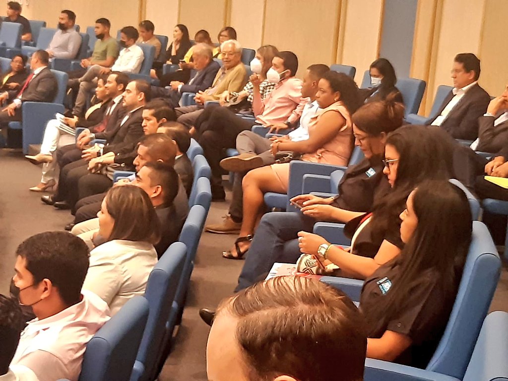 Se inicia el acto de inauguración del XV Congreso Internacional de Ingeniería Civil 2022, evento que aglutina a  profesionales de la ingeniería a nivel nacional e internacional,  así como empresas del sector construcción. 
<a href="/SPIApanama/">SPIA | Panamá</a>
<a href="/colegiociviles/">Colegio de Ingenieros Civiles de Panamá de la SPIA</a>