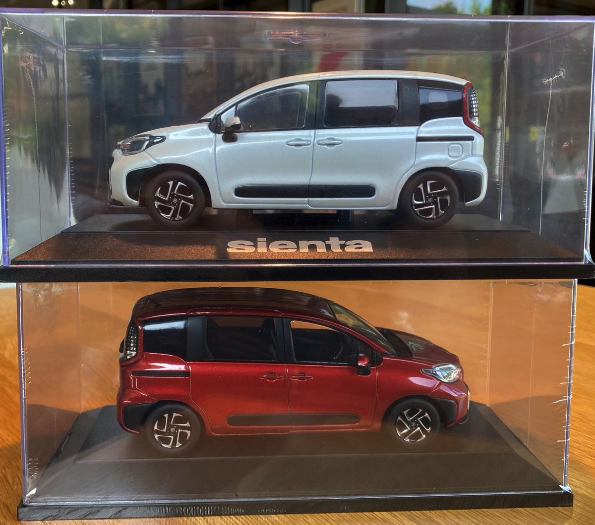 トヨタ 新型シエンタ ミニカー カラーサンプル
