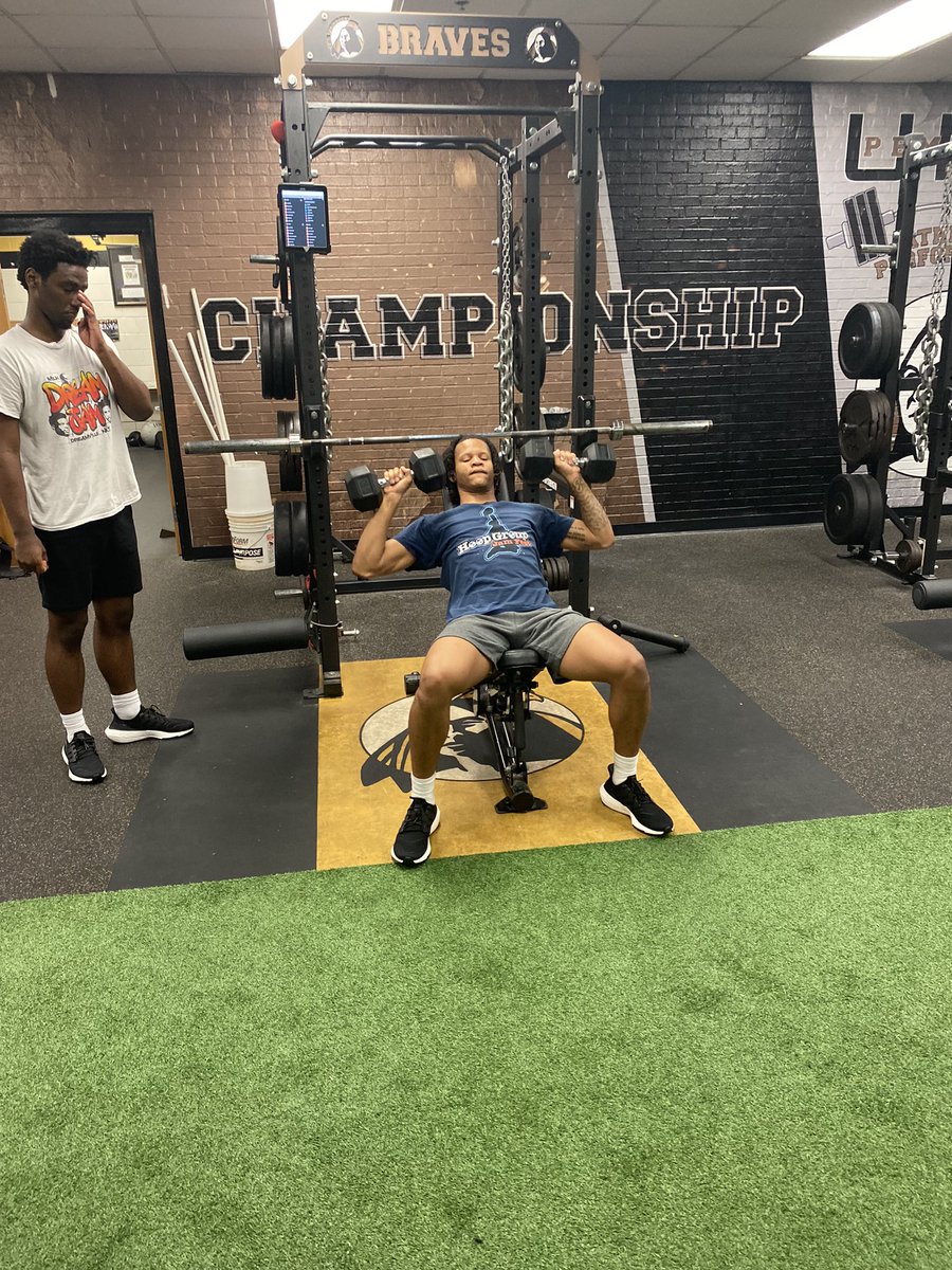 UNCP Men's Basketball tweet media