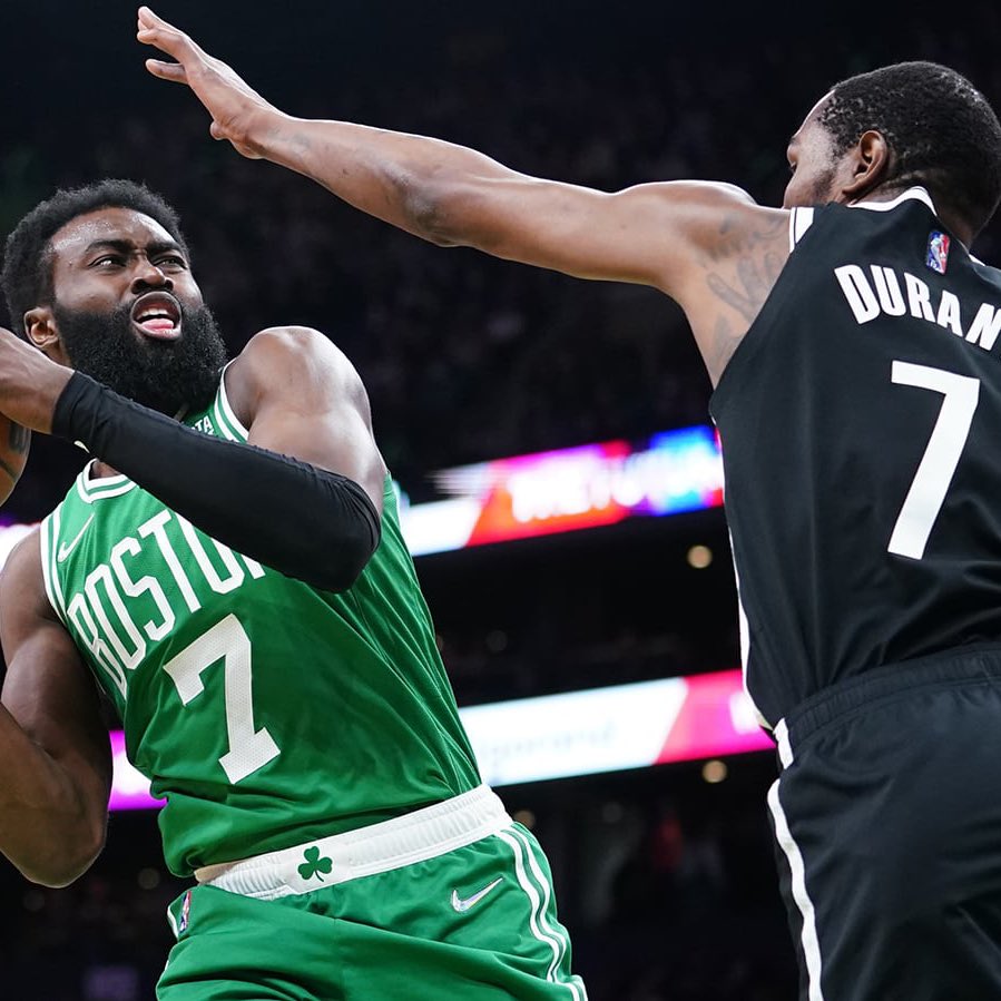 LegionHoops's tweet photo. REPORT: Jaylen Brown, Derrick White and a first-round pick from the Celtics was the best offer the Nets received for Kevin Durant.

(via @ShamsCharania, https://t.co/Afz8uRYQl0) https://t.co/yYioevJ6tp