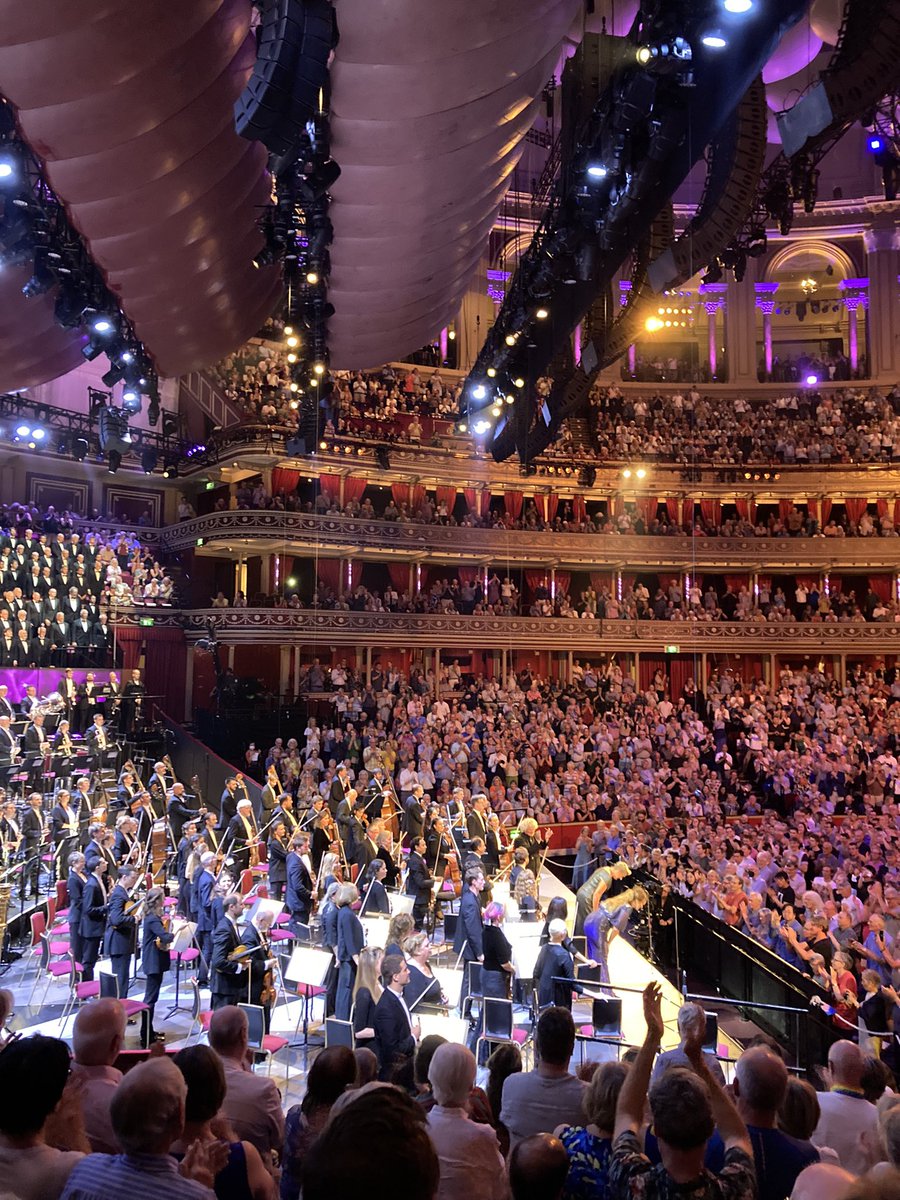 Emma Bloxham tweet media