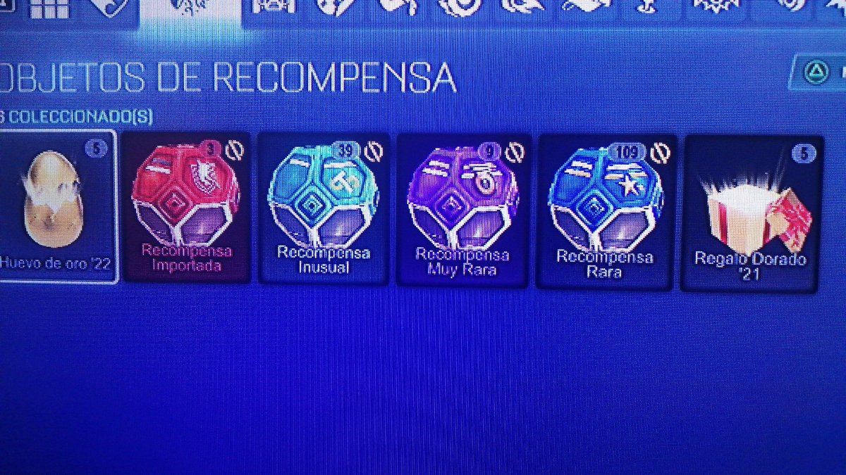 FaliRyvk's tweet photo. Voy a hacer un opening de todas estas recompensas nose si en directo o en un vídeo #RocketLeague https://t.co/31O2JIt7q3