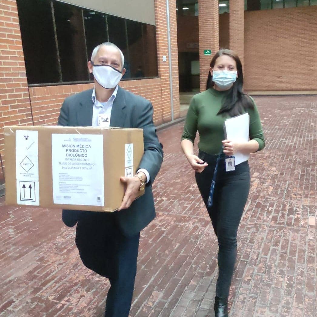 Agradecemos el donativo enviado por #Colombia, como expresión de la solidaridad de su pueblo y gobierno con el pueblo de #Cuba, para ayudar en el tratamiento y recuperación de los lesionados por el accidente ocurrido en la Base de Supertanqueros de Matanzas. 🇨🇴🇨🇺