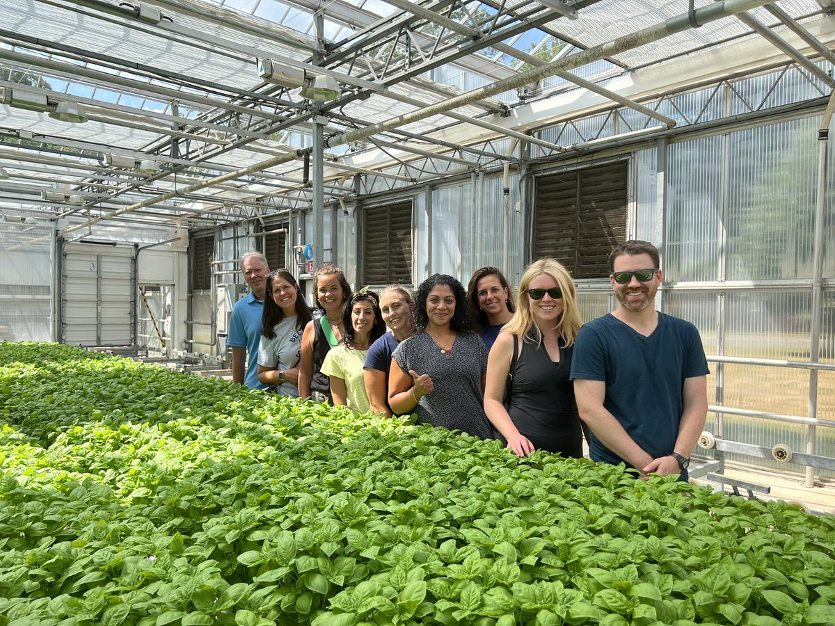 stemstars2016's tweet photo. Thank you to Magki Farms for you dedication to the CR teachers to increase the awareness of sustainable farming and the benefits of fresh, healthy produce. We look forward to sharing our knowledge with our students. https://t.co/51imNIgP2i https://t.co/P3cOy0s8tB https://t.co/69uADnvOrO