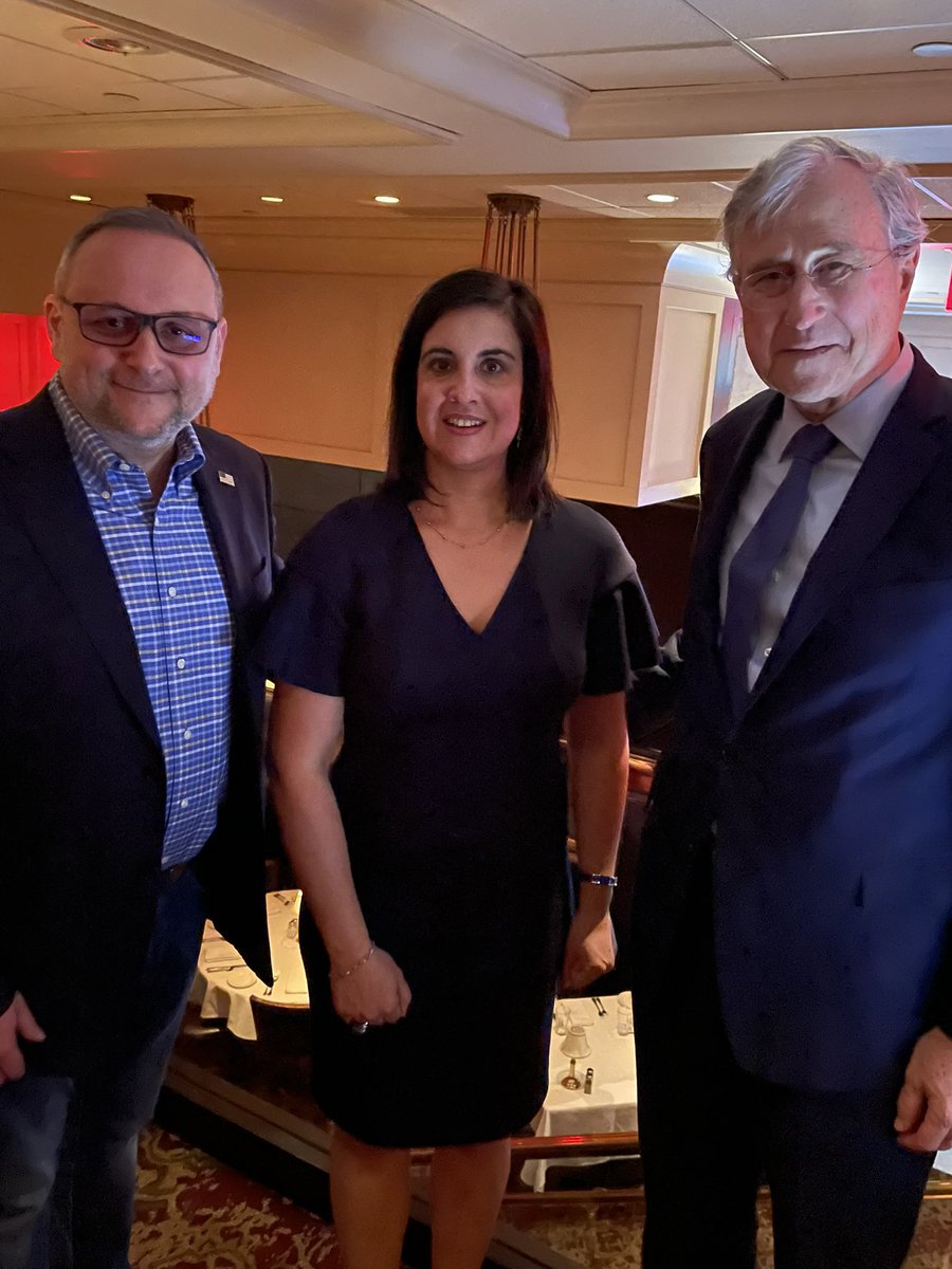 MichaelforNY's tweet photo. I was proud to join @NMalliotakis and former @NewYorkGOP Chairman Ed Cox for a reception in support of our Congresswoman's re-election! It's an honor to have the support of @nmalliotakis in my race for #AD45 and I look forward to working together once elected. #brooklynstrongπͺ https://t.co/4ItPmvJvKc