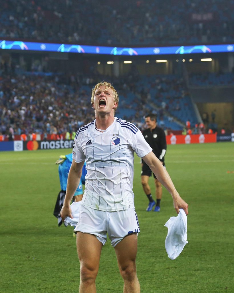 FCKobenhavn's tweet photo. What a player 🌪

#ucl #fcklive #copenhagen https://t.co/QP28iTkbbQ