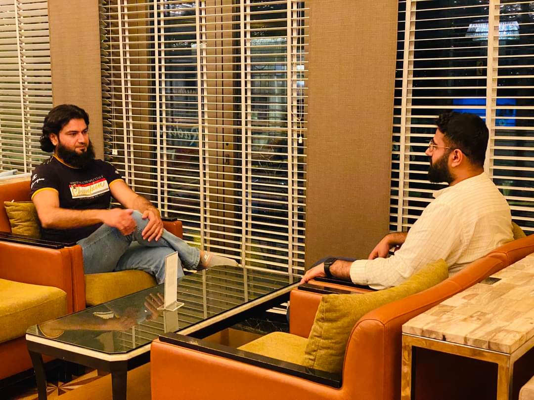 AnasMAwan's tweet photo. Brother @ImranKhanNiziPK Imran Khan Niazi( Member Central Advisory Committee for Political Training @PTIofficial & Candidate for #PP86) was here in #Istanbul.
Hope he will not miss his next flight ..😅 https://t.co/h0s9EPzycg