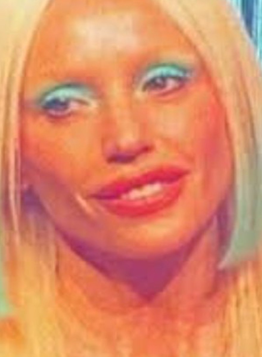 Bu tiple prim yapamaz, dötünü açtı o da olmadı. Napacak, dengesizce değerlerimize saldıracak. 
#sürtük #GülşenTutuklansın