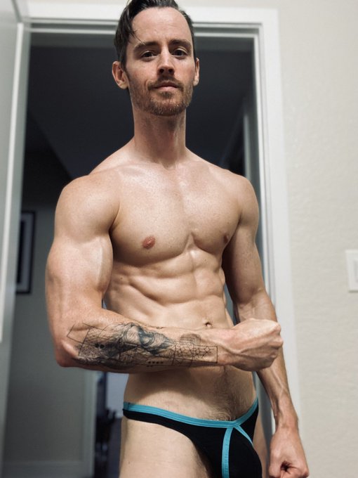 In case of 🔥 Stop. Drop. And Roll. https://t.co/WWRwqNZSTm