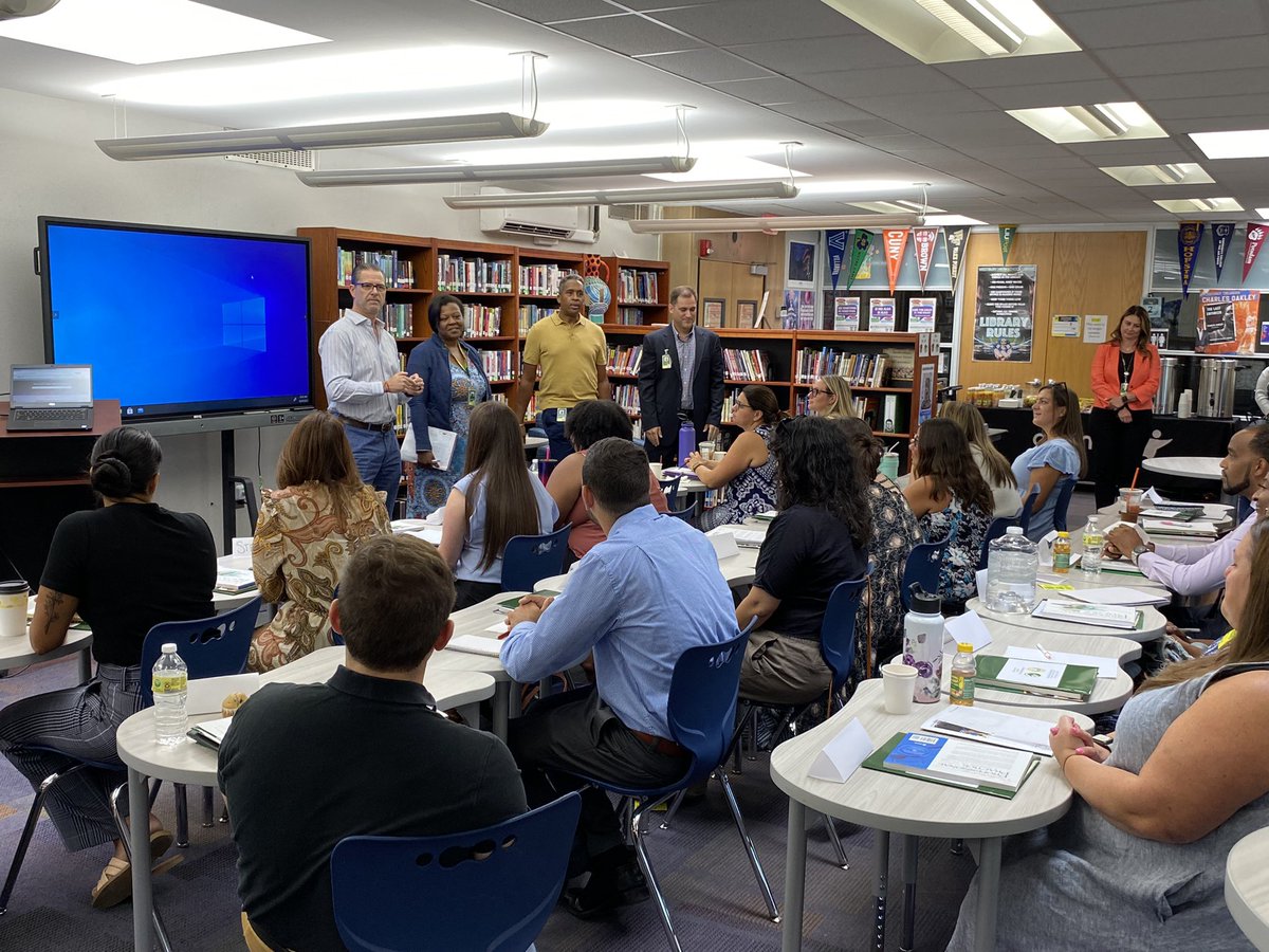 RogerBloomEdD's tweet photo. Wonderful first day of New Teacher Orientation in the Westbury UFSD.  With over 30 new teachers in attendance, we had an engaging day of learning, growing, and touring the Westbury UFSD community.  We can’t wait for tomorrow’s sessions. @TahiraDChase @onewestbury @WestburyWHS https://t.co/ujOLr52JT0