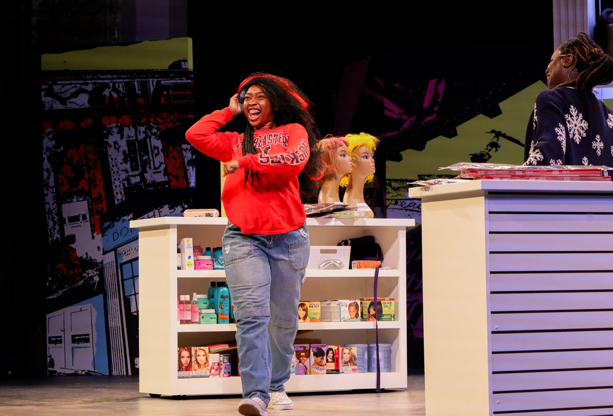 You've only got 3 MORE DAYS to watch "can i touch it?" — our on-demand viewing window ends this Sunday, 8/28!

Digital reservations are #PayWhatYouWant ($0 minimum): companyone.org/can-i-touch-it/

#TheatreAsPublicArt <a href="/ArtsinBoston/">Mayor's Office of Arts & Culture Boston</a> @NewPlayNetwork  <a href="/OTBAgency/">Outside The Box</a> 

📸: <a href="/Coluhrs/">Chris🇭🇹</a>