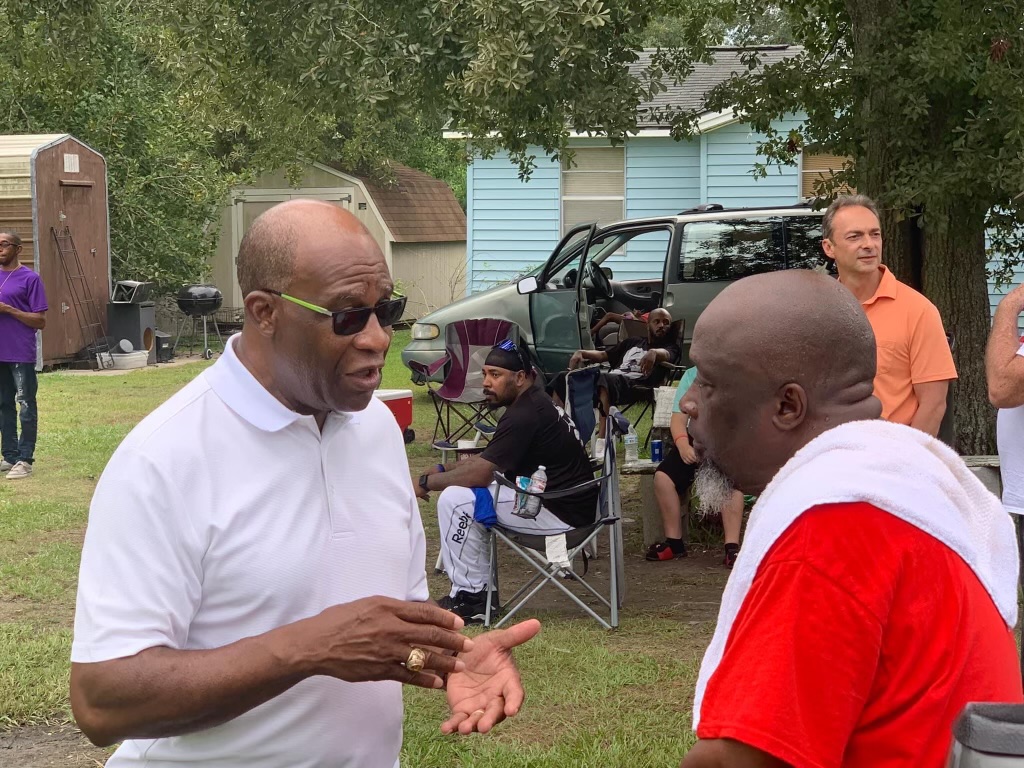 johnnyldupree's tweet photo. We had a wonderful time canvassing in Bay St Louis and Waveland. What became most apparent is that we all want the same things! #Midterms #yourvote #yourvoice https://t.co/B6f0qqzXKs
