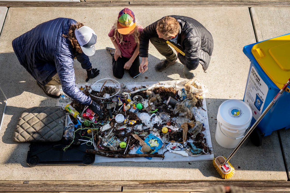 BMCSoftware's tweet photo. 🌊 Our Professional Services is sponsoring @Seabin_project* to increase awareness, reduce waste, and research the impact of plastics on our future. Since March of this year, our bins have captured ~497 kgs of marine litter.

Read our latest blog > https://t.co/Ci5G8DrhgO https://t.co/hMJPhoaMVm