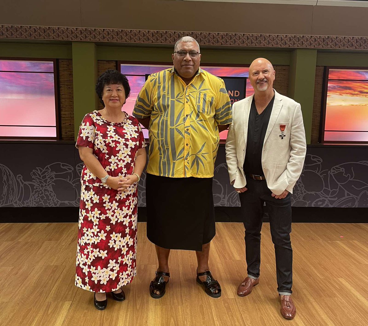 H.E Ratu Wiliame M. Katonivere tweet media