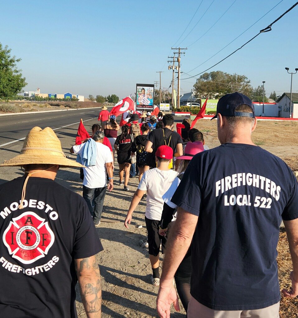 CaliforniaLabor's tweet photo. Teachers &amp; Nurses &amp; Firefighters &amp; Professors &amp; Teamsters &amp; University Workers &amp; Grocery Workers &amp; Office Employees &amp; Painters &amp; Plumbers &amp; Caregivers &amp; ….

The #Solidarity with the Farm Workers during the March for the Governor’s Signature on #AB2183 has been incredible! https://t.co/8MldYOAjgE