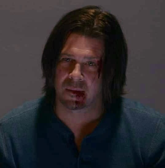 JoCalk6's tweet photo. @helpinghandcar1 @LeverageRedempt @Ginabellman @BethRiesgraf @ChristianKane01 @therealnoahwyle @Aleyseshan @AldisHodge My favorite look for @ChristianKane01 as #EliotSpencer on #LeverageRedemption season 1 is from #TheBucketJob just before Christian does the amazing #ChairFlip #EliotChairFlip  https://t.co/vbY51IzSAC 💯🤗❤️ https://t.co/f8K3cdksUV
