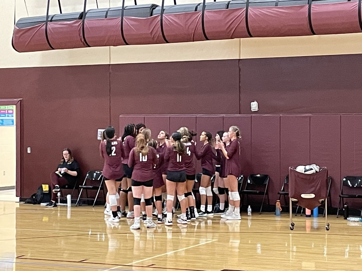 CWMS_office's tweet image. Good luck to our Girls Volleyball team as they take on Newark Liberty.