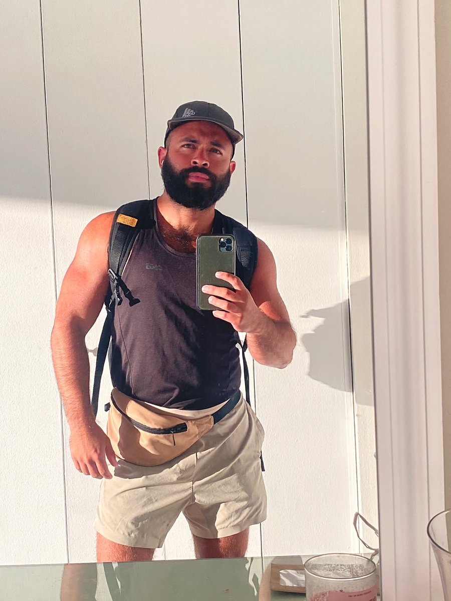 giuseppericci_'s tweet photo. 2nd workout of the day 💪🏽 off to TMPL then the Eagle for jockstrap night. Catch me in a jock 😜 #jockstrap #jockstrapnight #beardedselfie #beardedhomo #sunsethour #hairy https://t.co/ny7HIhjTIf