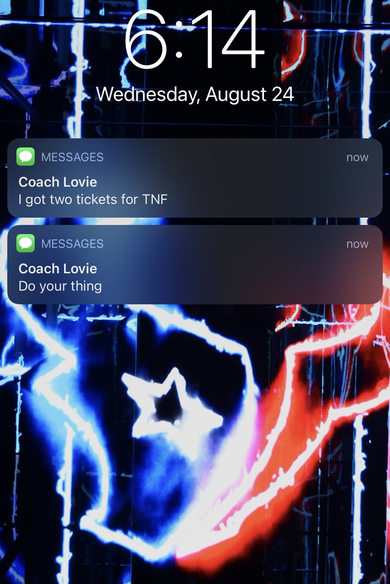 HoustonTexans's tweet photo. Our fav kind of text 🤪

RT IF YOU WANT ‘EM https://t.co/mAFjZR4s7y