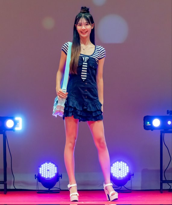 Twitterのコスプレ画像13