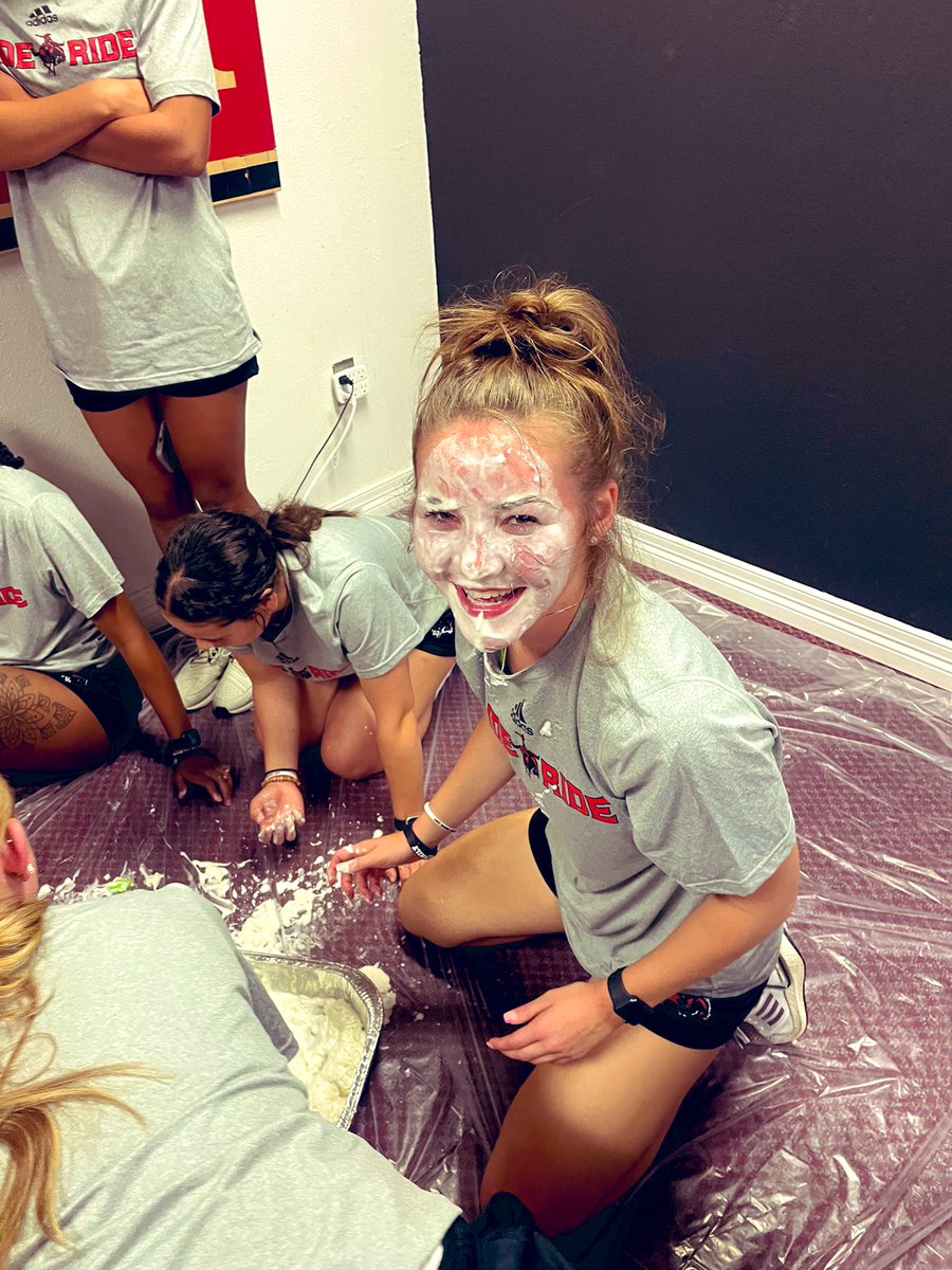 NWOSUWBB's tweet photo. Our “Amazing Race” started with whip cream and ended with one team taking home the 🏆!

What a fun time competing and exploring our great community! https://t.co/yEj0vTpEDX