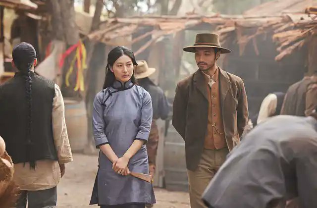 My 'historian's review' of #NewGoldMountain TV series, in History Australia.
tandfonline.com/doi/full/10.10…
DM me for copy if you don't have access to the journal
#chinozhist