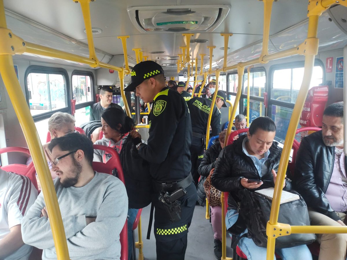 Policía Metropolitana de Bogotá tweet media