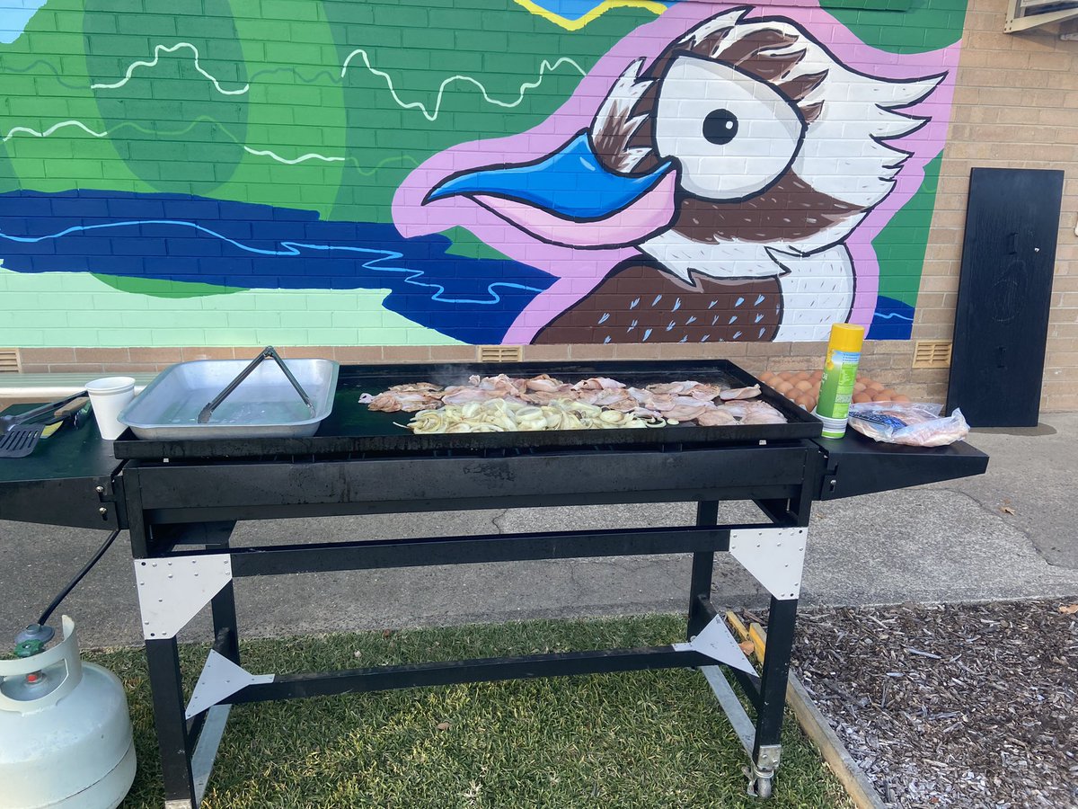 Andrew Hooper tweet media