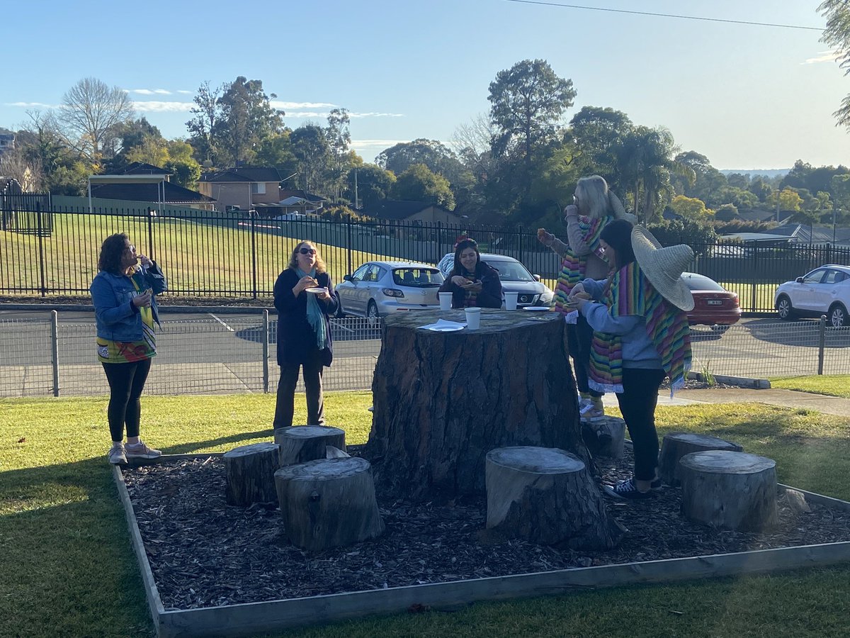 Andrew Hooper tweet media