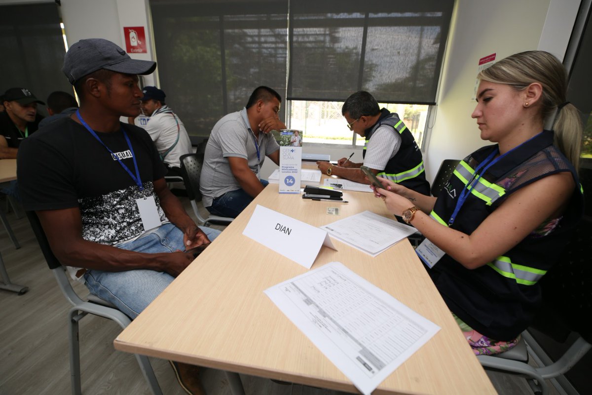 ccmmna's tweet photo. La Rueda de negocios en El Bagre, Antioquia, proporcionando espacios de fortalecimiento a través del programa Minicadenas Locales 2022.
Una alianza con: @mincomercioco @innpulsacol @ccmmna @camaramedellin
#Minicadenas #ccmmna #programasccmmna #Minicadenasproductivas #antioquia https://t.co/a9Ua9pRgoq
